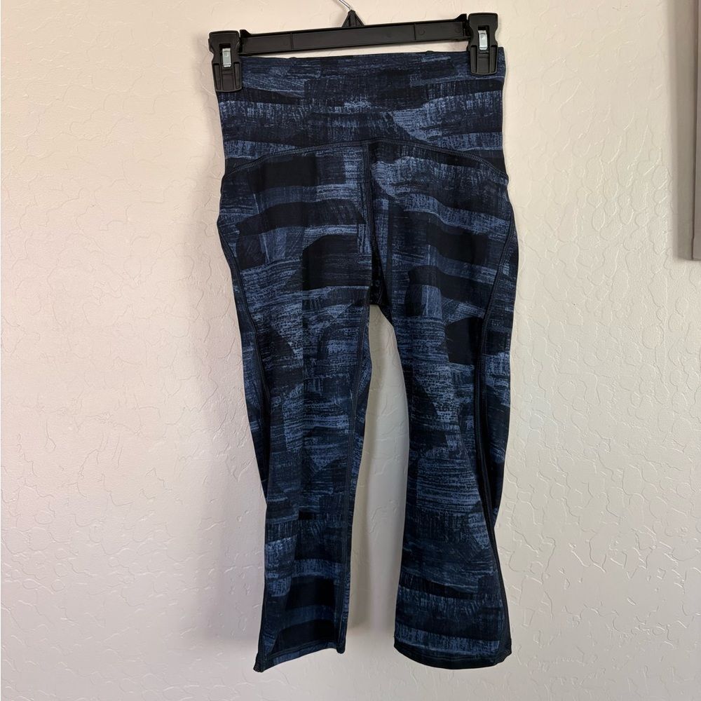 Lululemon Train Times Transition Multi Midnight Navy Crop Leggings Size 4